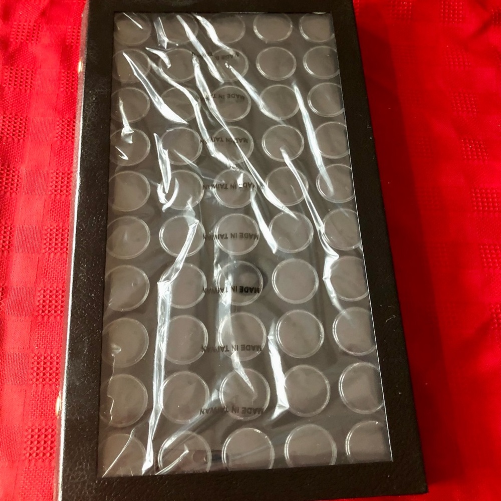 CHARM/JEWELRY BOX